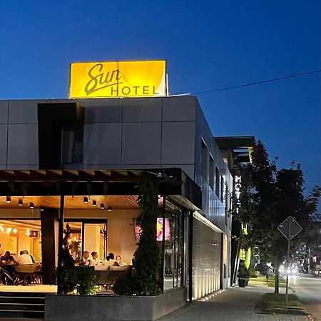 Hotel Sun Loznica Eksteriør billede