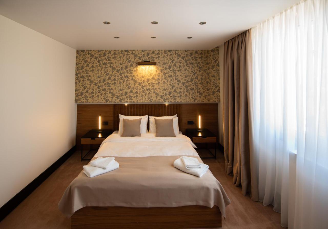 Hotel Sun Loznica Eksteriør billede