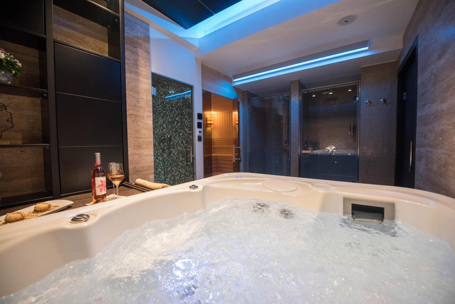 Hotel Sun Loznica Eksteriør billede