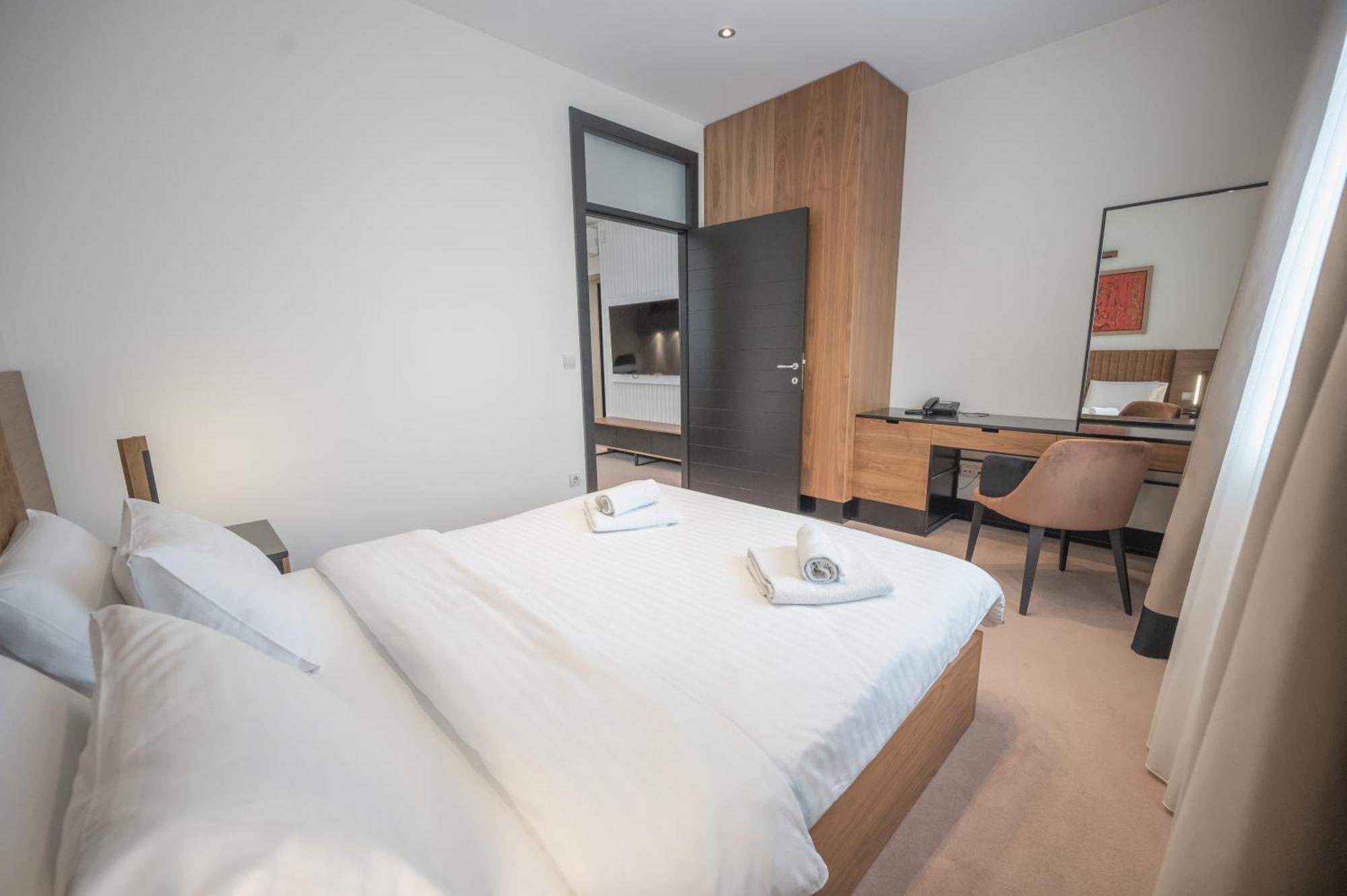 Hotel Sun Loznica Eksteriør billede