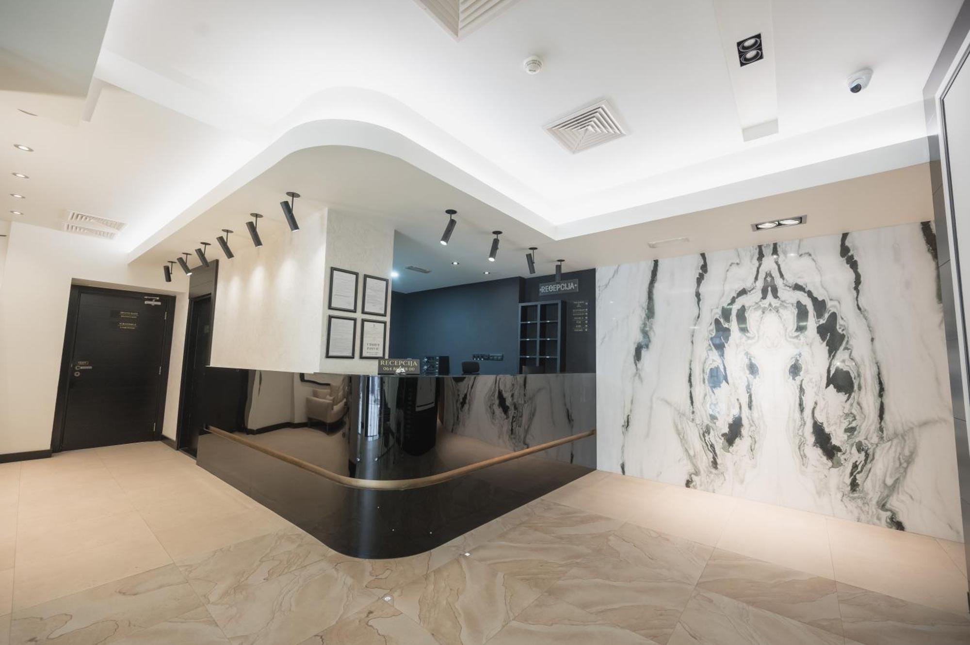 Hotel Sun Loznica Eksteriør billede